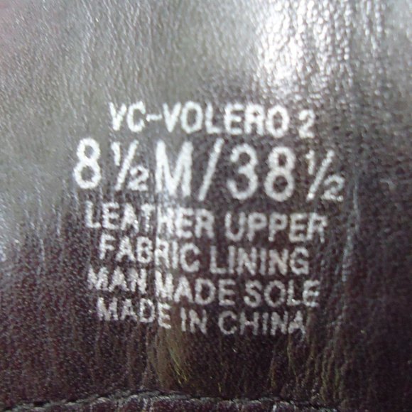 SIZE 8.5. Vince Camuto Volero 2 Leather Riding Boot. - Picture 13 of 15